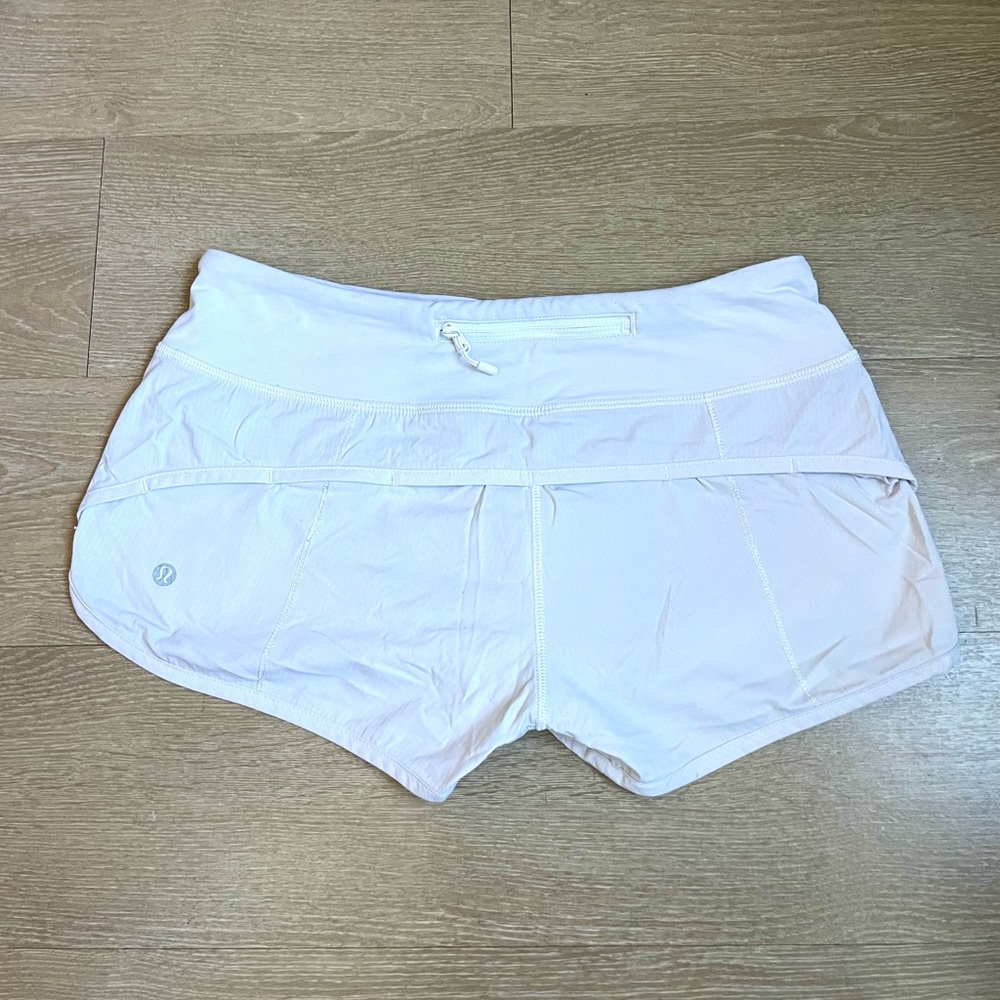 Lululemon 2.5” speed-up shorts